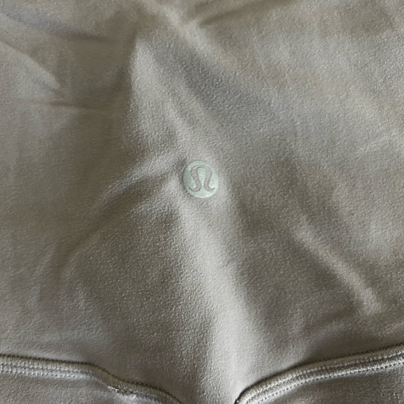 Lululemon align leggings - Picture 3 of 3